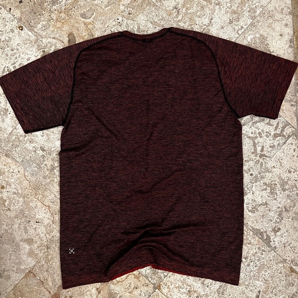 {Rare Color} Lululemon | Metal Vent Short Tech Sleeve (Men’s L) - Picture 3 of 6